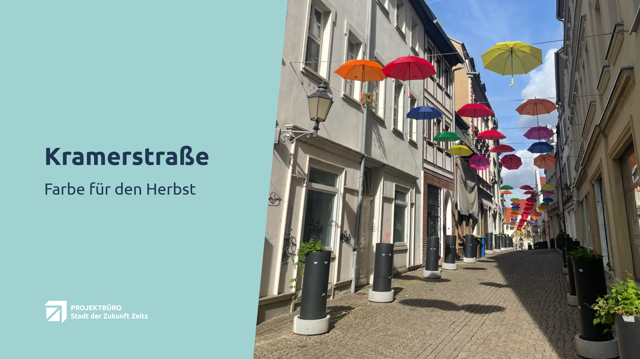Bunte Schirme über der Kramerstraße